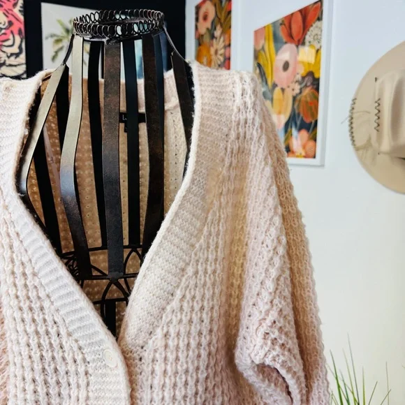 Lulus | Oversized Waffle Knit Sweater | M - Picture 2 of 7